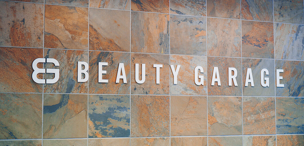 BEAUTY GARAGE